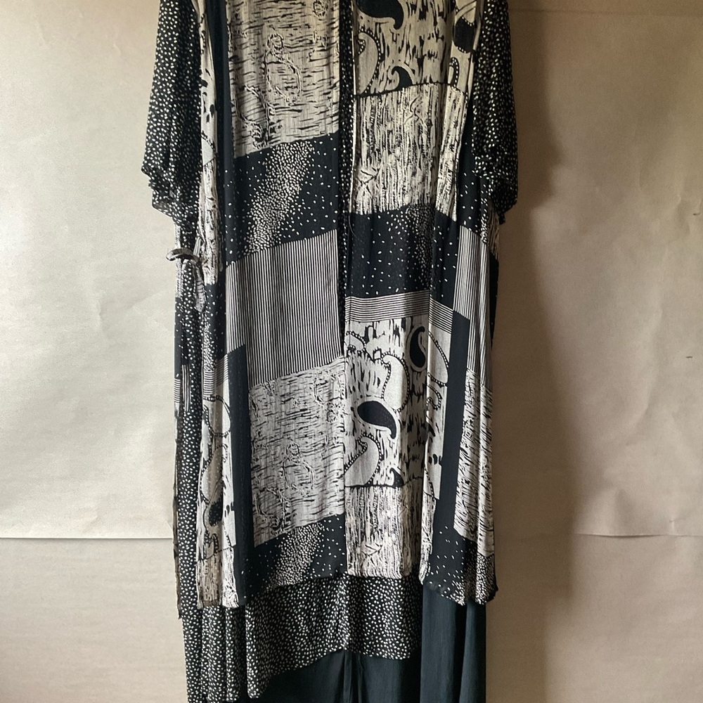 Anna Maxwell dress. Black and white. Size 20W - Picture 9 of 12
